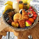 أوربان لودج فندق