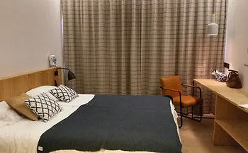 מלון Urban