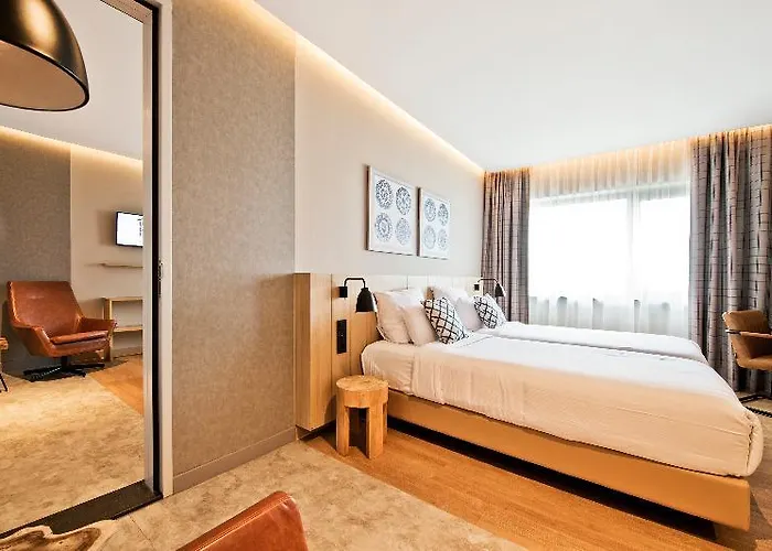 Urban Hotel 4*