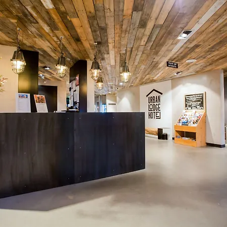 Urban Hotel