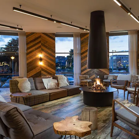Hotel Urban
