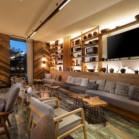 Urban 4*