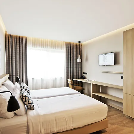 Urban 4* Amsterdam